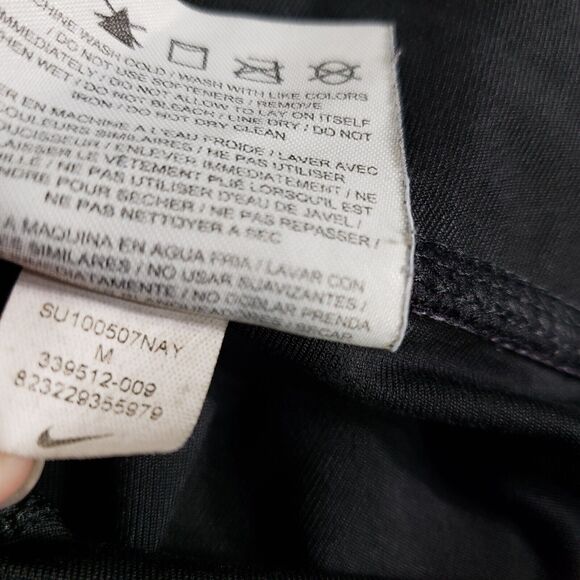 Nike Dri-Fit Womens Capri Pants Medium 8-10 Black Purple Workout Athletic 339512 - Picture 12 of 12